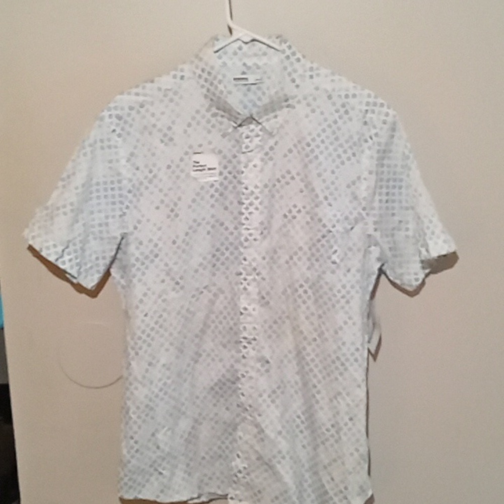 Size large blue and white Short sleeved button up shirt